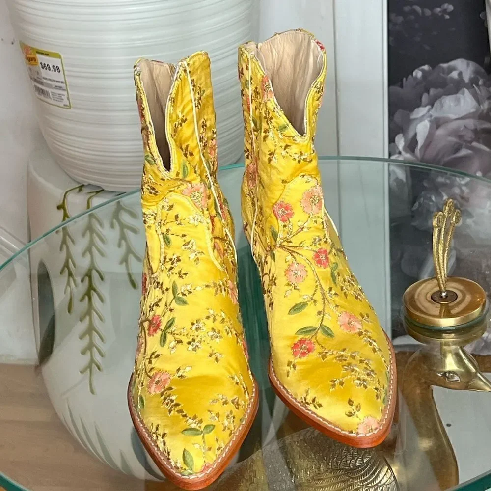 Free People x MOMO NEW YORK ELOISE EMBROIDERED ANKLE BOOTS